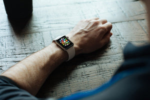 5 Free Apple Watch Mockups